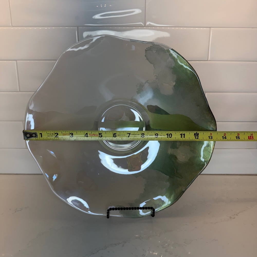 Decorative 13 Inch Glass Bowl Green Beige Wavy Edge Art Plate Excellent Cond - Picture 4 of 9